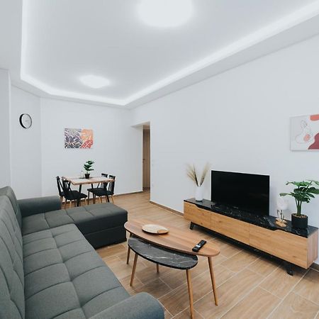 Comfy And Stylish Apartment Thessaloníki Luaran gambar