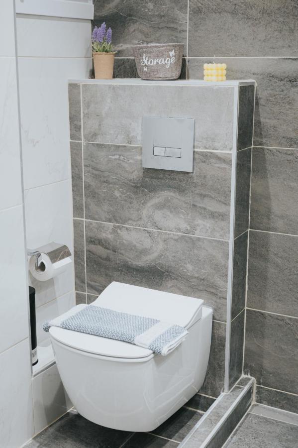 Comfy And Stylish Apartment Thessaloníki Luaran gambar